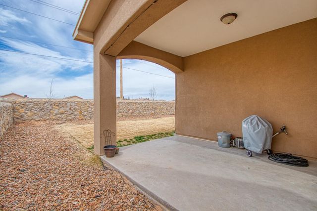 3207 CHRISTIAN CUNNINGHAM, El Paso, TX 79938