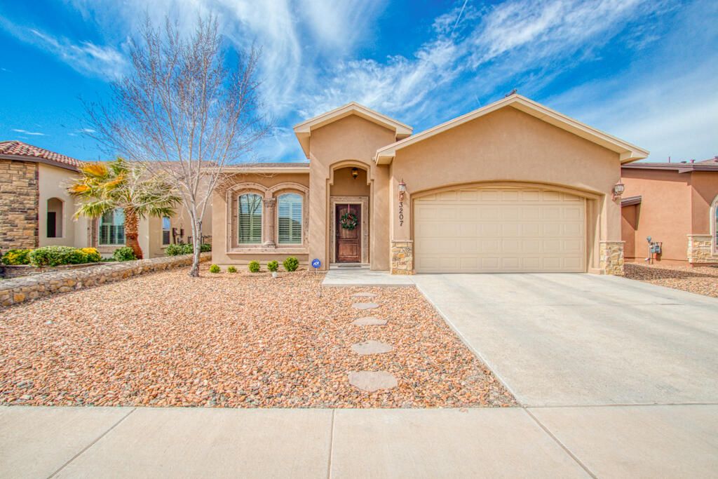 3207 CHRISTIAN CUNNINGHAM, El Paso, TX 79938