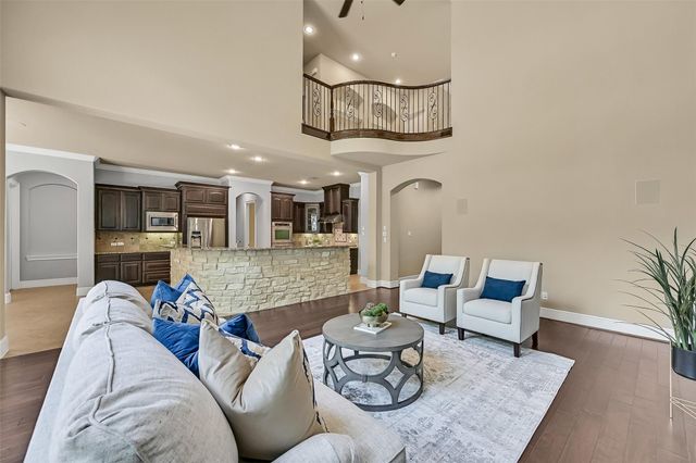 2304 Halls Creek Court, Friendswood, TX 77546