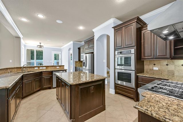 2304 Halls Creek Court, Friendswood, TX 77546