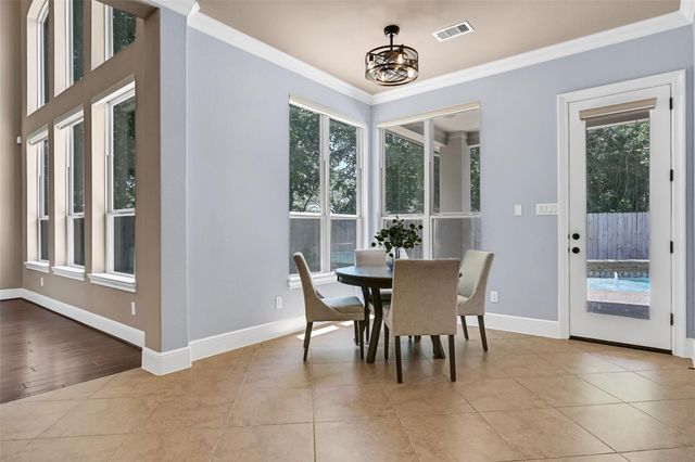 2304 Halls Creek Court, Friendswood, TX 77546