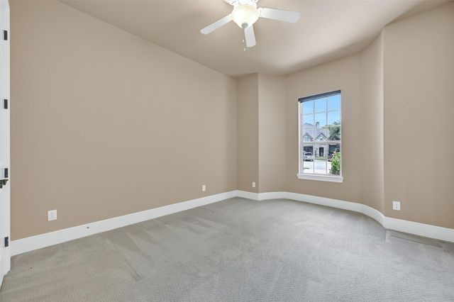 2304 Halls Creek Court, Friendswood, TX 77546