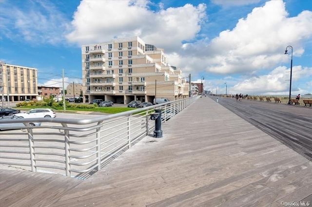 475 W Broadway B2, Long Beach, NY 11561