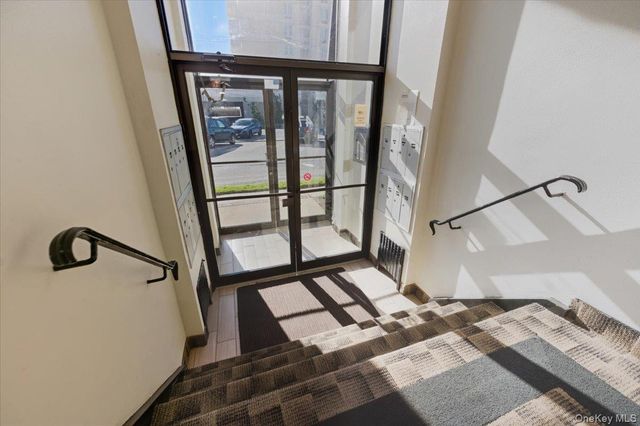 475 W Broadway B2, Long Beach, NY 11561