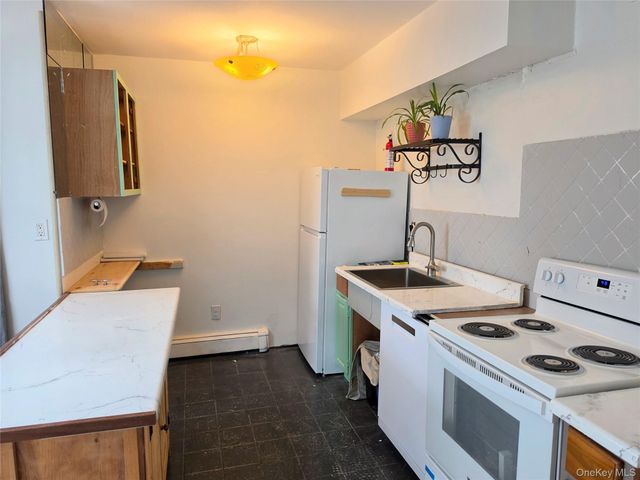 475 W Broadway B2, Long Beach, NY 11561