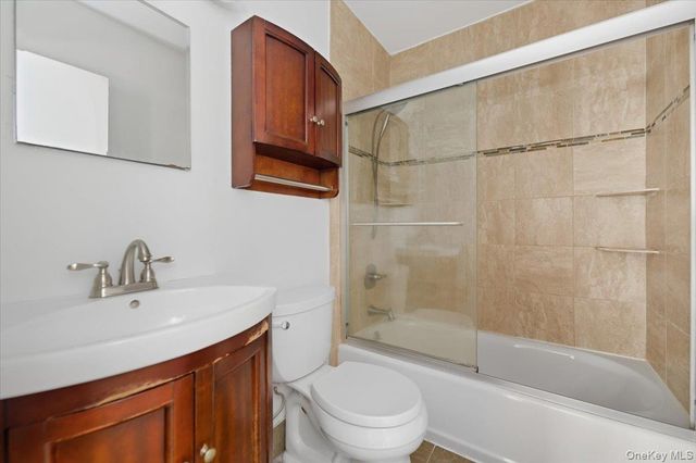 475 W Broadway B2, Long Beach, NY 11561