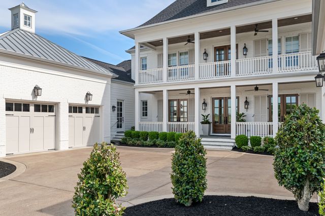 5053 Native Pony Trl, College Grove, TN 37046