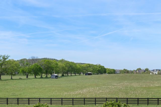 5053 Native Pony Trl, College Grove, TN 37046