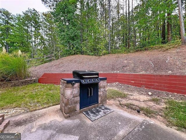 262 LILYFIELD Lane, Acworth, GA 30101