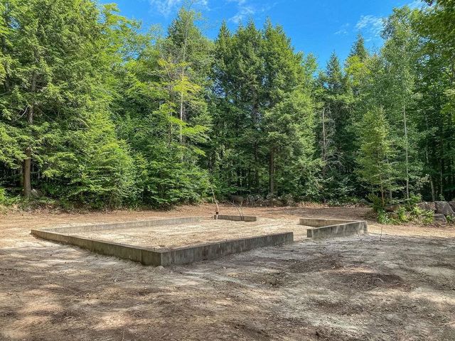 1350 Whittier Highway, Moultonborough, NH 03254