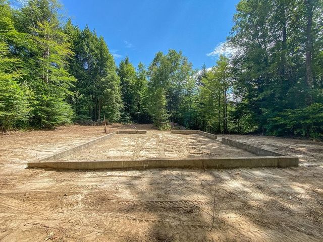 1350 Whittier Highway, Moultonborough, NH 03254