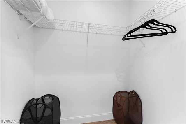 8420 Naples Heritage DR 1415, Naples, FL 34112