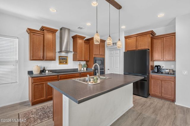 5523 S Sunrise Peak Road, Tucson, AZ 85747