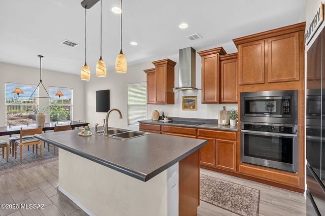 5523 S Sunrise Peak Road, Tucson, AZ 85747