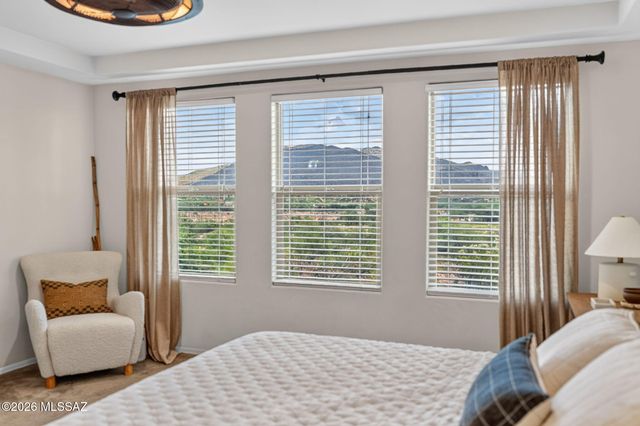 5523 S Sunrise Peak Road, Tucson, AZ 85747