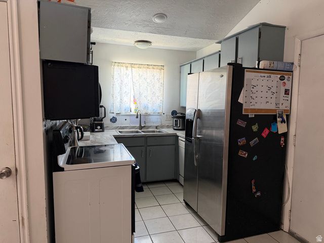 2687 S MELVILLE DR, Magna, UT 84044