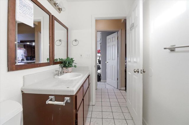 101 Westside Boulevard, Hollister, CA 95023