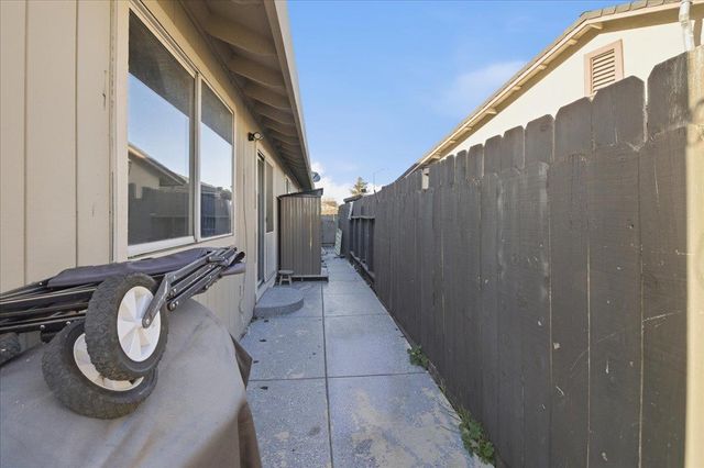 101 Westside Boulevard, Hollister, CA 95023