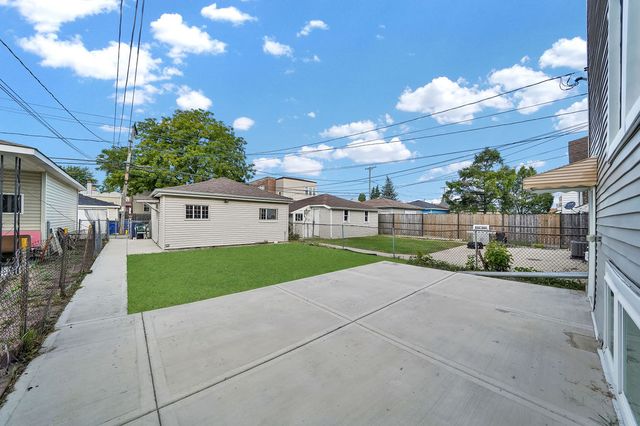 1936 S 55th Court 1, Cicero, IL 60804