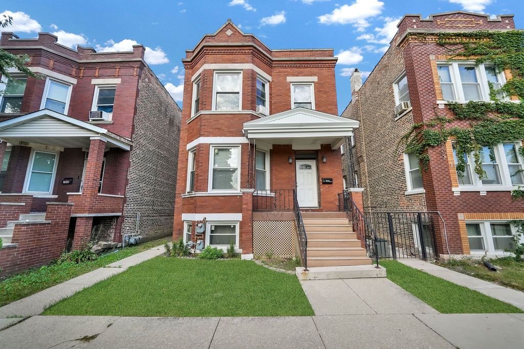 1936 S 55th Court 1, Cicero, IL 60804