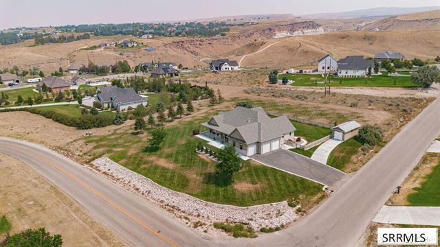 8065 S Blackhawk Drive, Idaho Falls, ID 83406