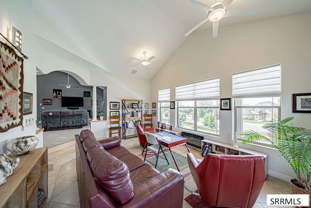 8065 S Blackhawk Drive, Idaho Falls, ID 83406