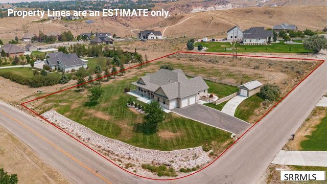 8065 S Blackhawk Drive, Idaho Falls, ID 83406
