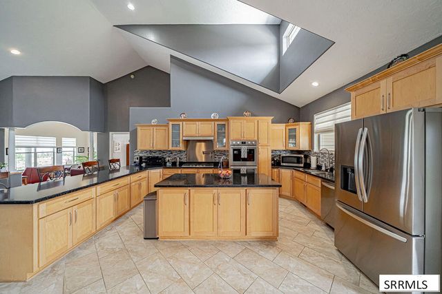 8065 S Blackhawk Drive, Idaho Falls, ID 83406