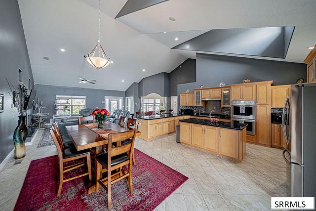 8065 S Blackhawk Drive, Idaho Falls, ID 83406