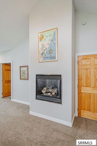 8065 S Blackhawk Drive, Idaho Falls, ID 83406