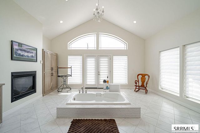 8065 S Blackhawk Drive, Idaho Falls, ID 83406