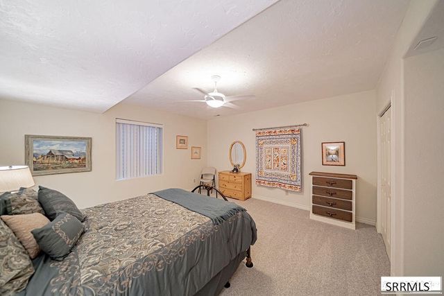 8065 S Blackhawk Drive, Idaho Falls, ID 83406