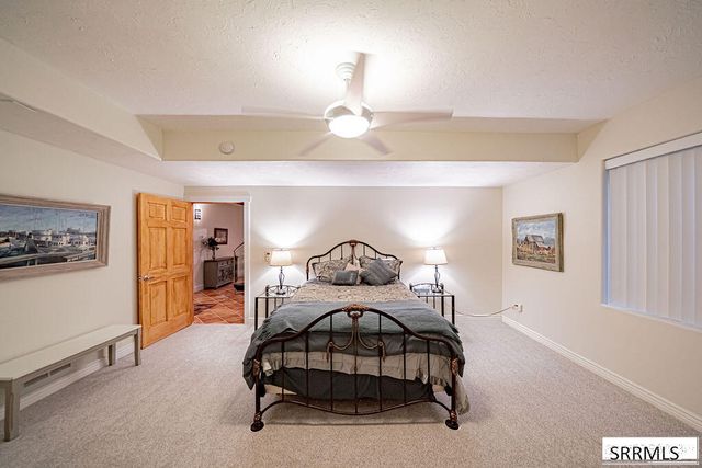 8065 S Blackhawk Drive, Idaho Falls, ID 83406