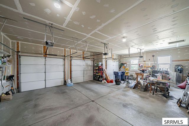 8065 S Blackhawk Drive, Idaho Falls, ID 83406