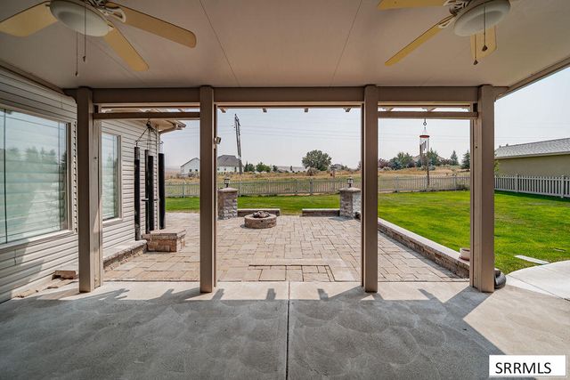 8065 S Blackhawk Drive, Idaho Falls, ID 83406
