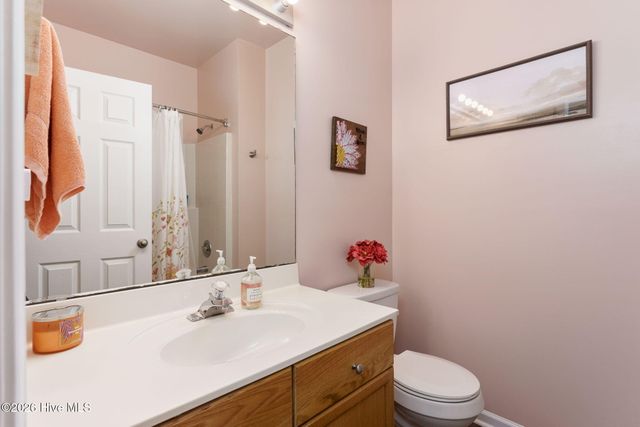 1112 Ashcroft Drive NE, Leland, NC 28451