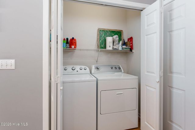 1112 Ashcroft Drive NE, Leland, NC 28451