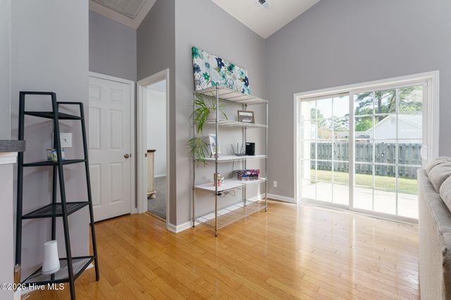 1112 Ashcroft Drive NE, Leland, NC 28451