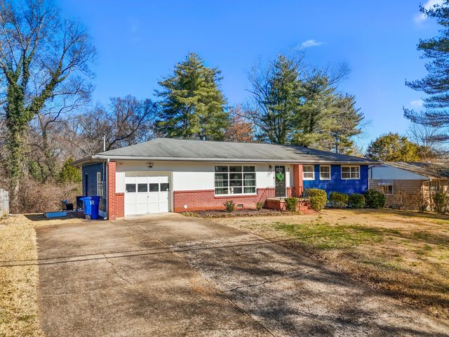 421 Gadd Road, Hixson, TN 37343