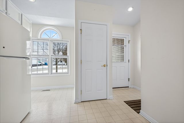 1518 Beechtree 22, Grand Haven City, MI 49417