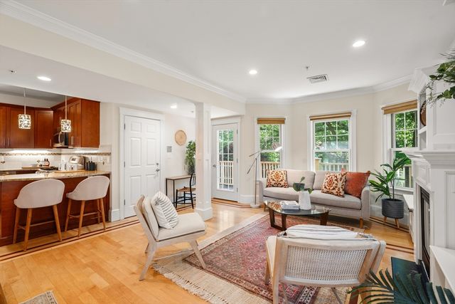 80 Lexington Avenue 2, Cambridge, MA 02138