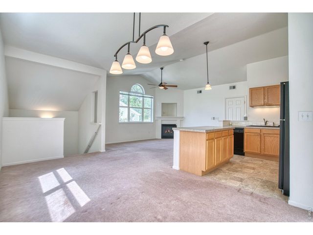 2011 Grays Peak Dr 201, Loveland, CO 80538