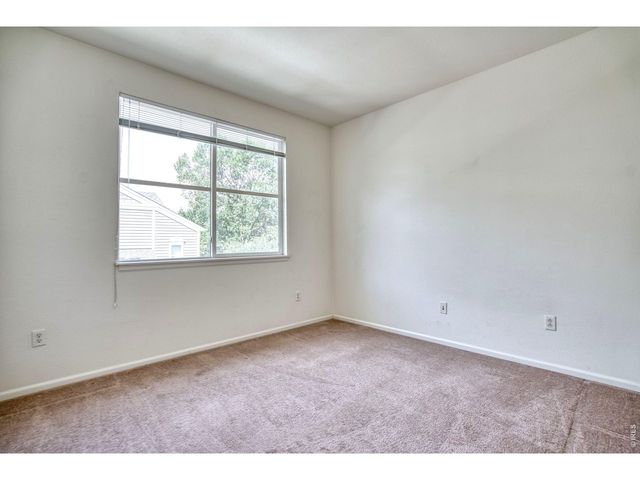2011 Grays Peak Dr 201, Loveland, CO 80538