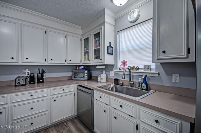 413 S Church Street, Florence, MS 39073