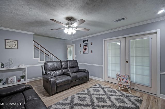 413 S Church Street, Florence, MS 39073