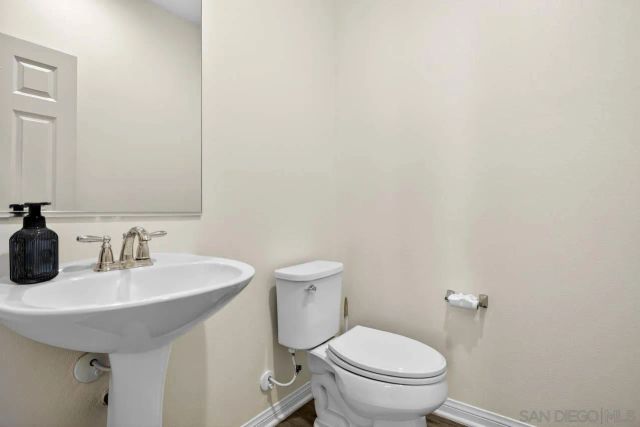 13220 Midnight Star Way, Lakeside, CA 92040