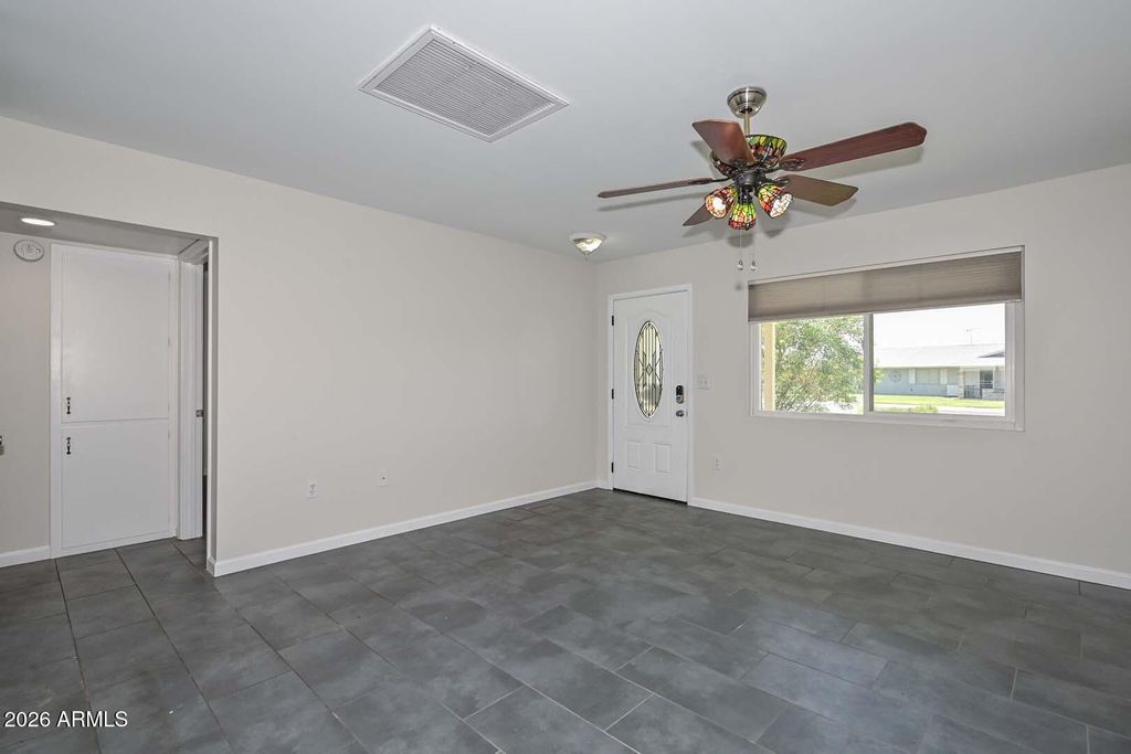 9237 N 111TH Avenue, Sun City, AZ 85351 — photo 5