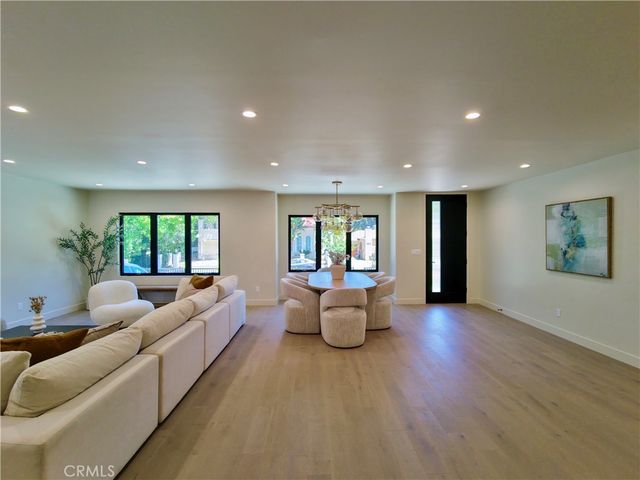 4819 Genesta Avenue, Encino, CA 91316