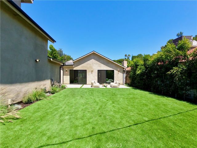 4819 Genesta Avenue, Encino, CA 91316