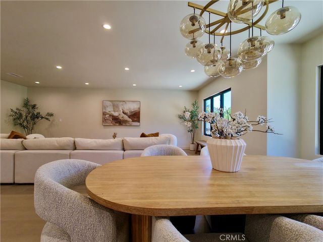 4819 Genesta Avenue, Encino, CA 91316